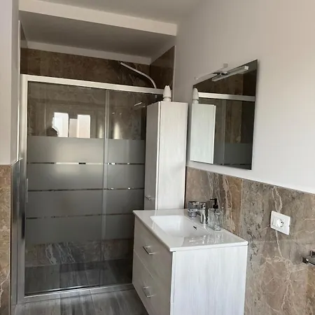 بيت للعطل Imperium House