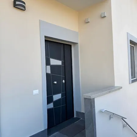 Imperium House بيت للعطل Riardo